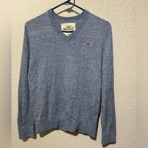 Hollister sweater